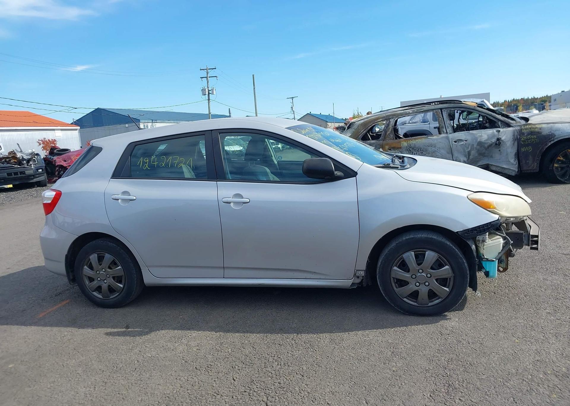 2011 TOYOTA MATRIX