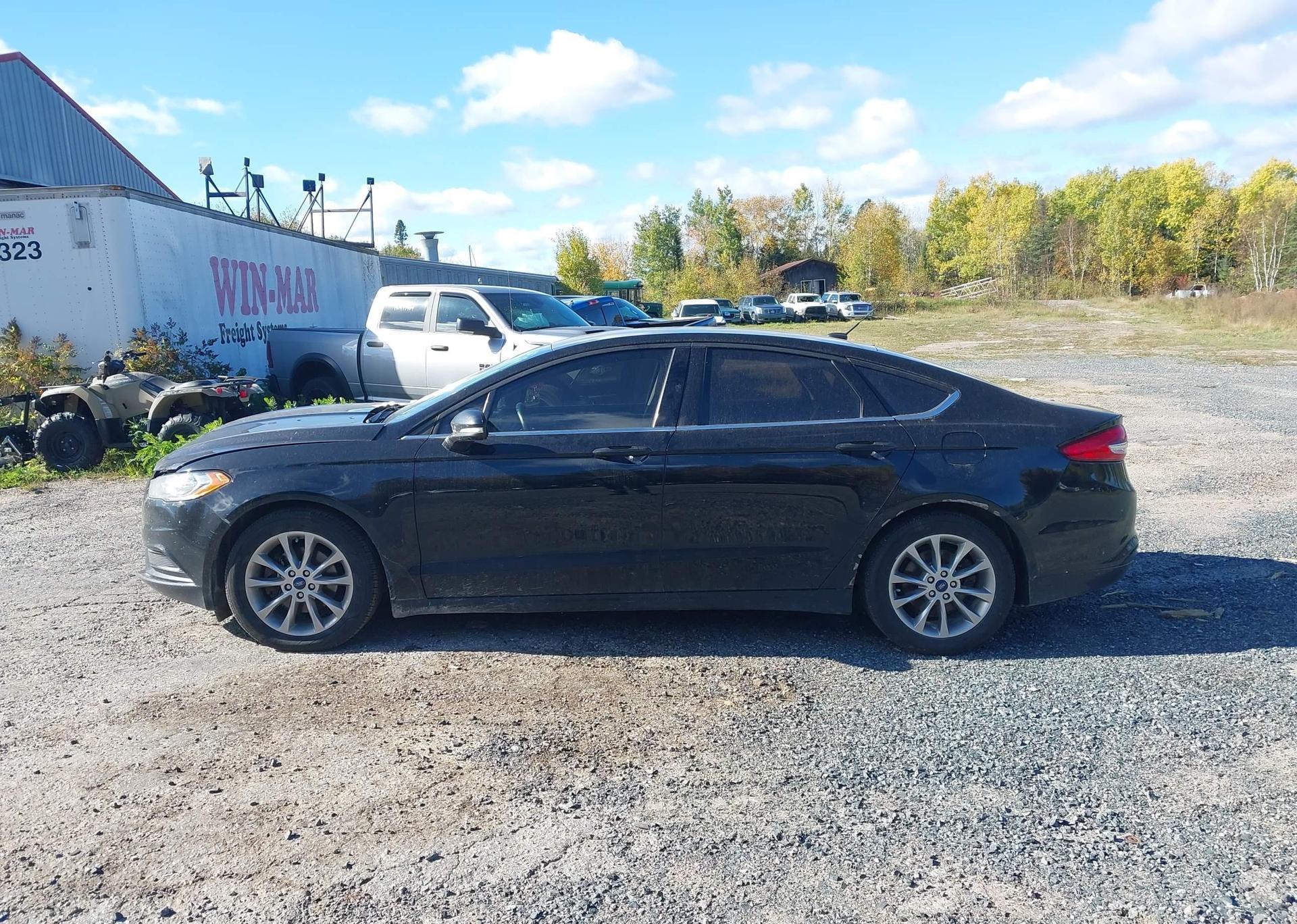 2017 FORD FUSION SE
