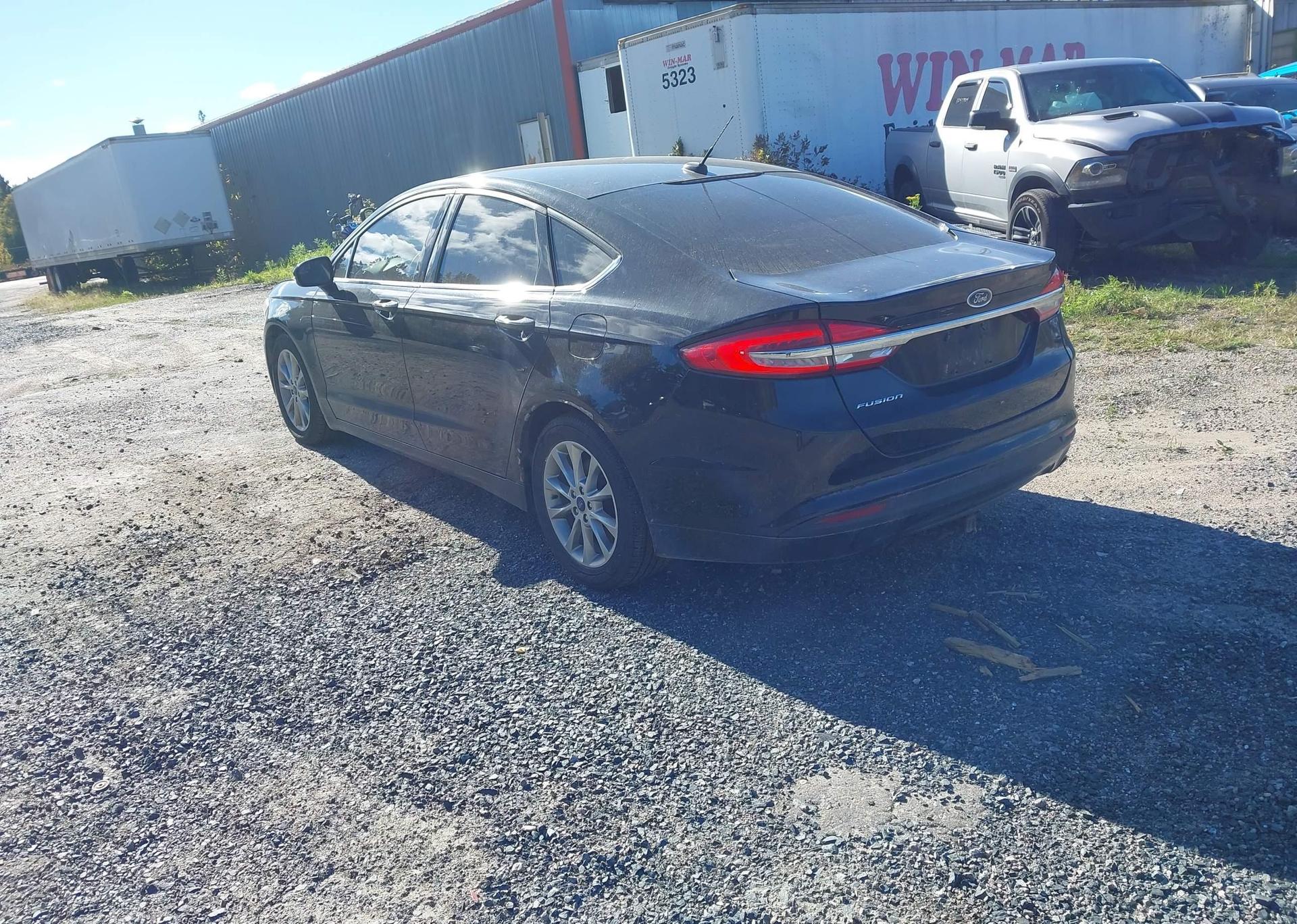 2017 FORD FUSION SE