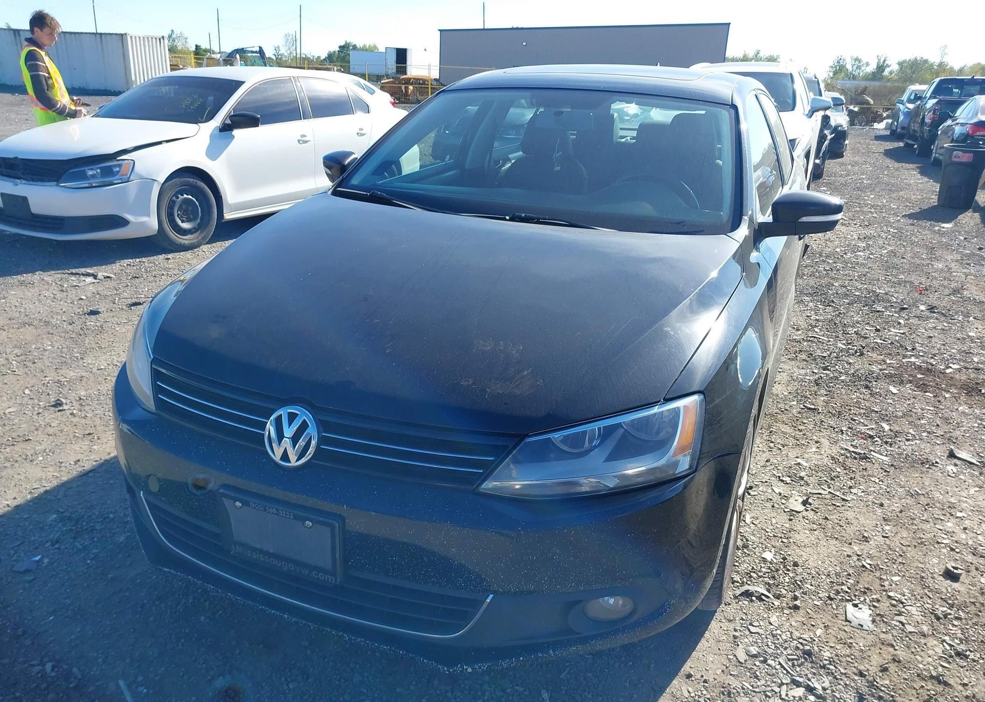 2012 VOLKSWAGEN JETTA