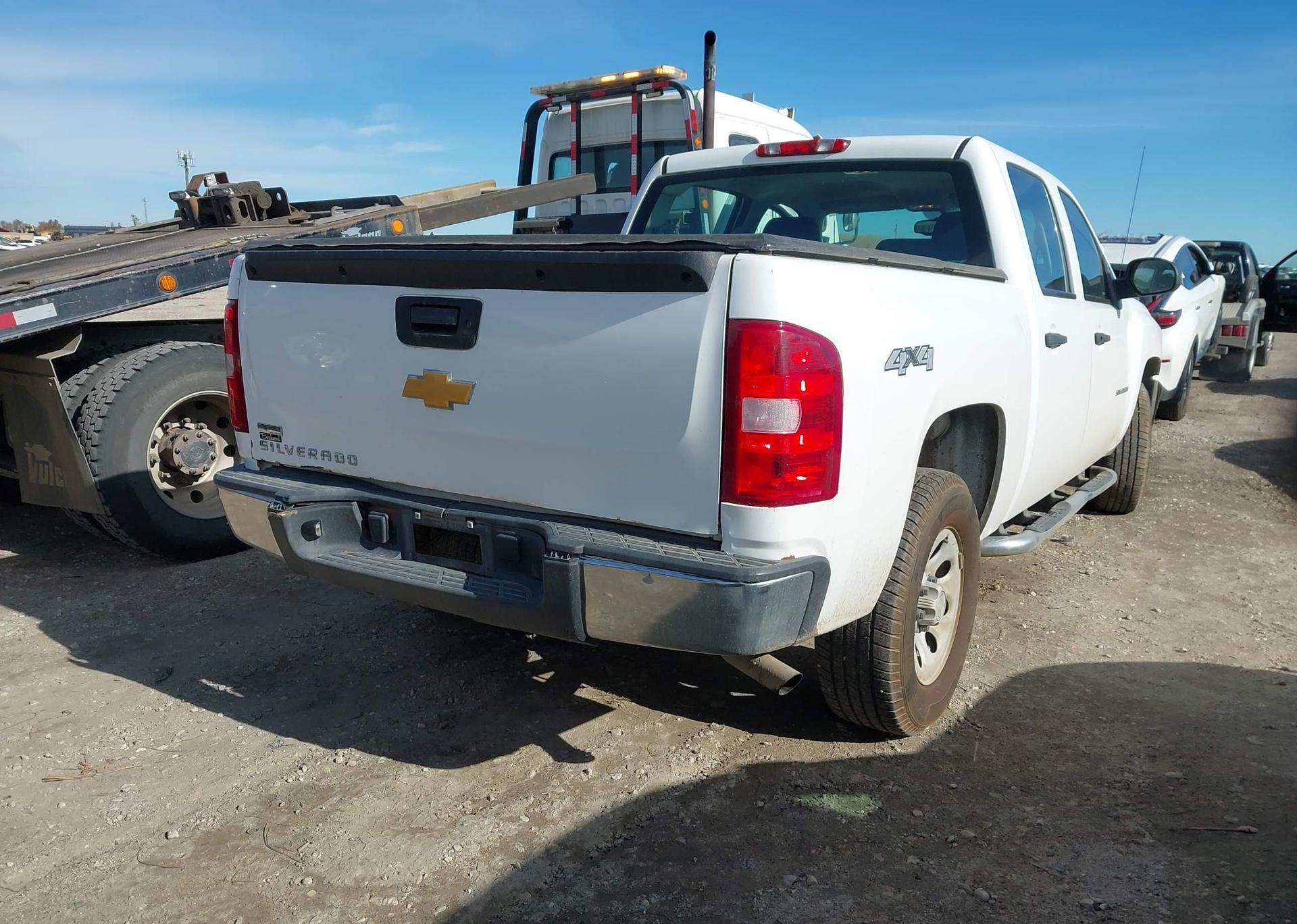 2012 CHEVROLET SILVERADO 1500 WT