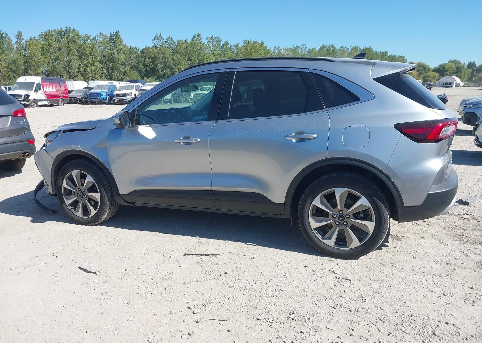 2024 FORD ESCAPE PLATINUM