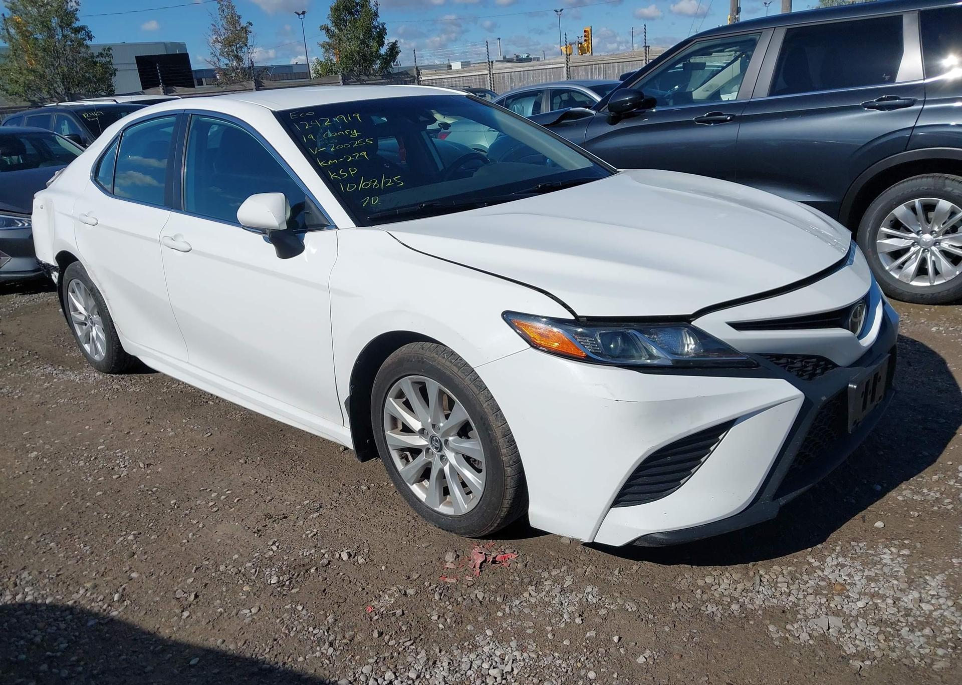 2019 TOYOTA CAMRY