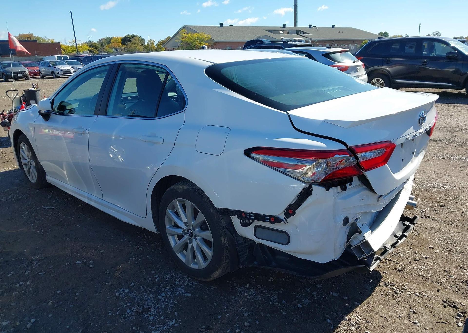 2019 TOYOTA CAMRY