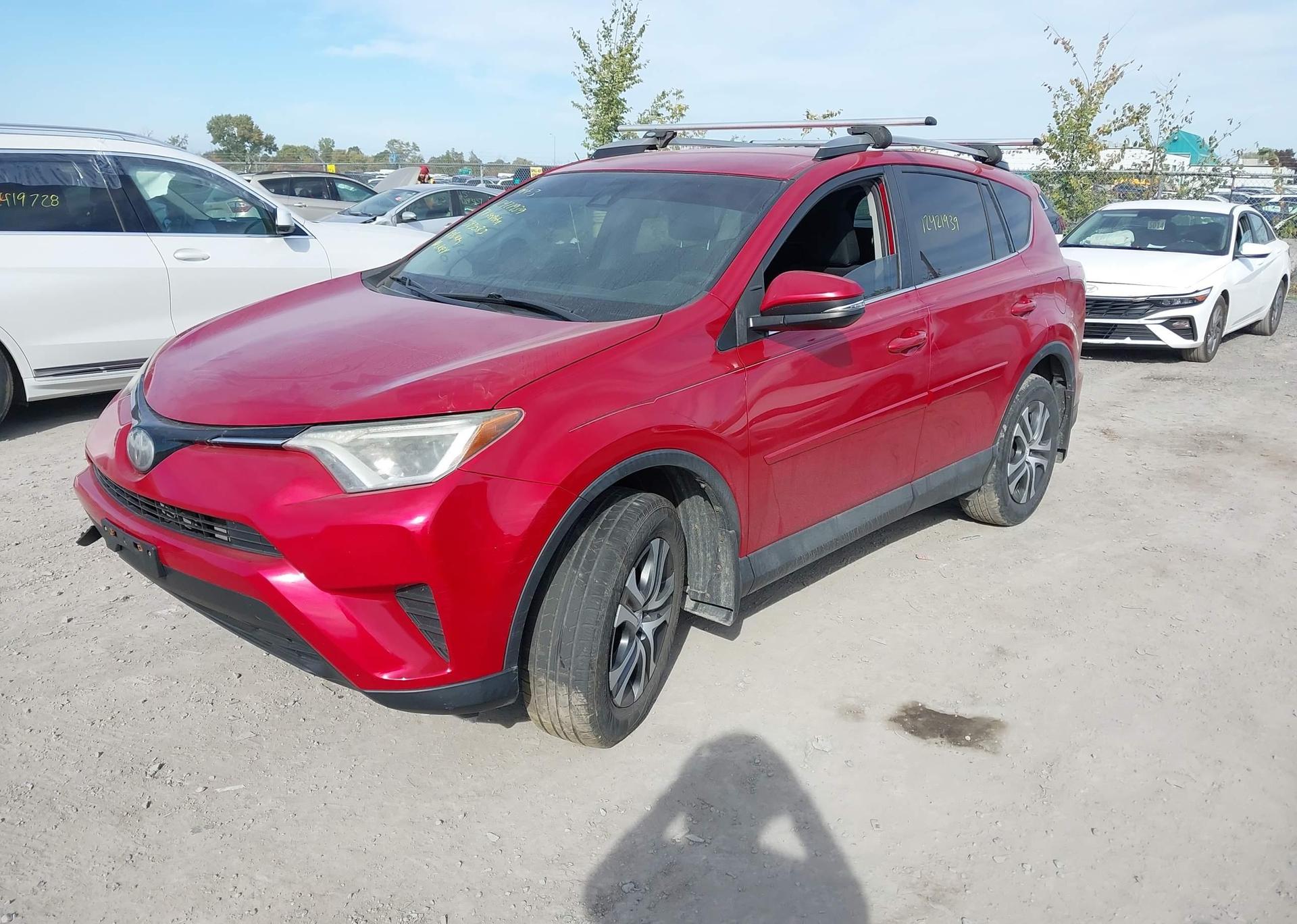 2017 TOYOTA RAV4 LE
