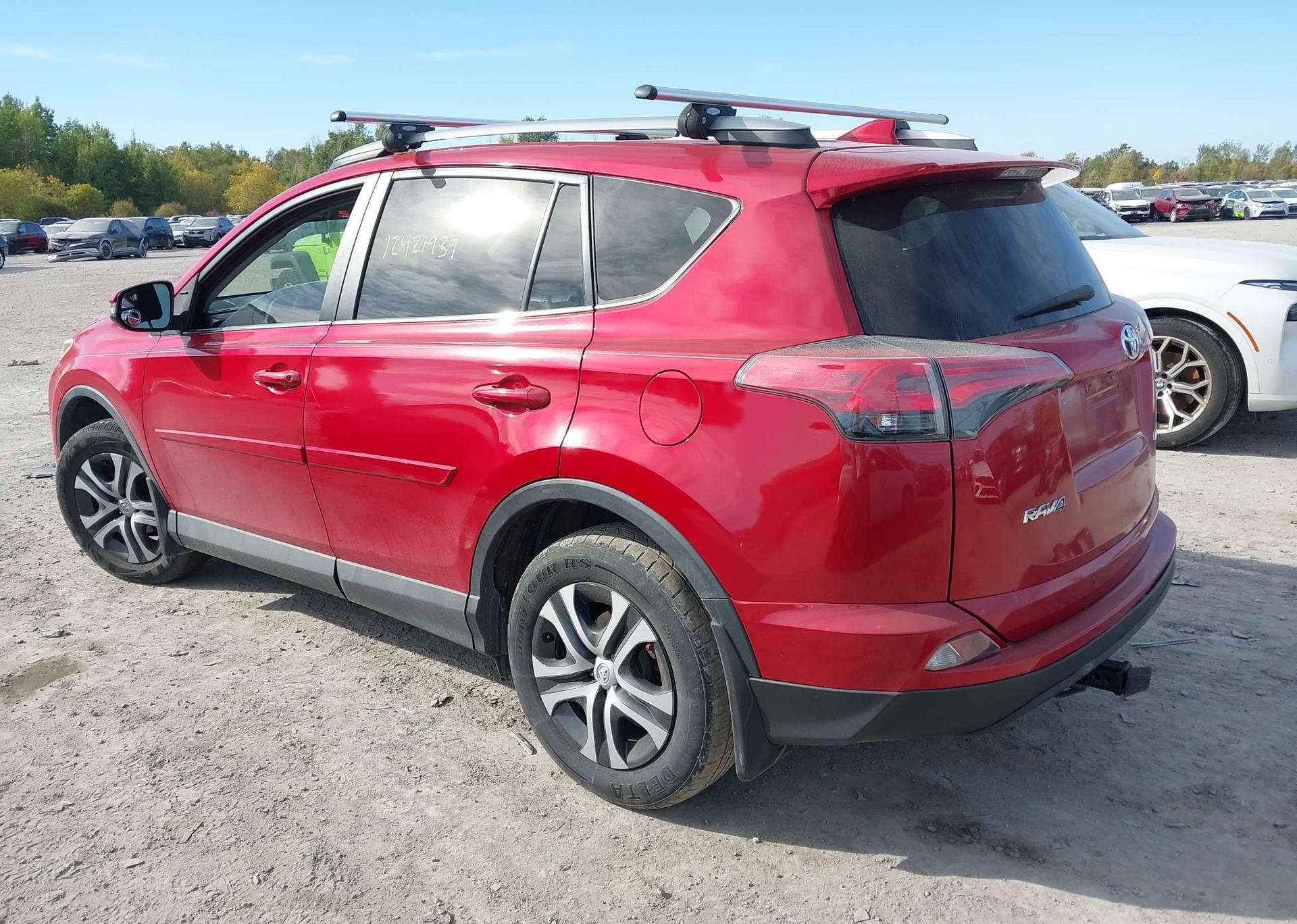 2017 TOYOTA RAV4 LE