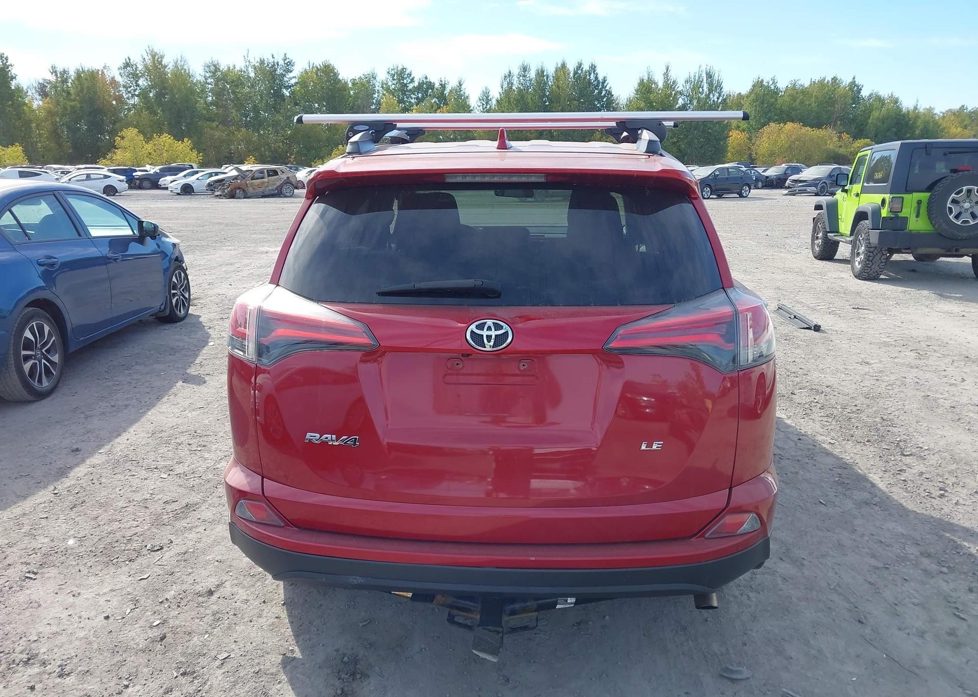 2017 TOYOTA RAV4 LE