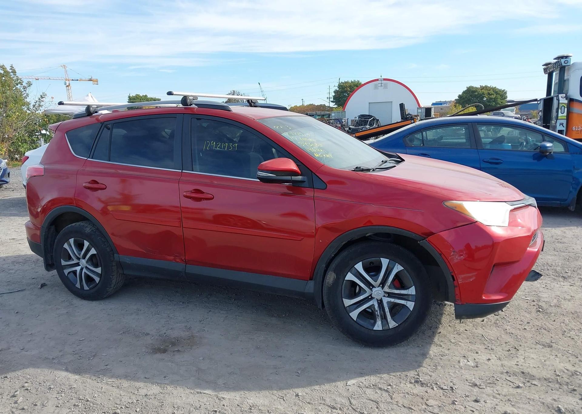 2017 TOYOTA RAV4 LE