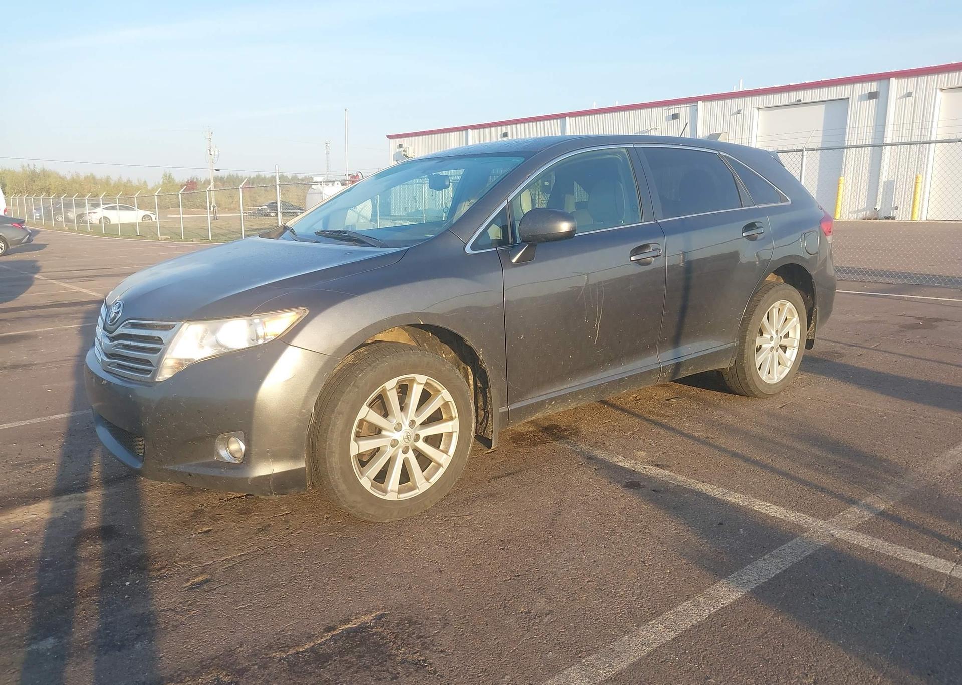2011 TOYOTA VENZA