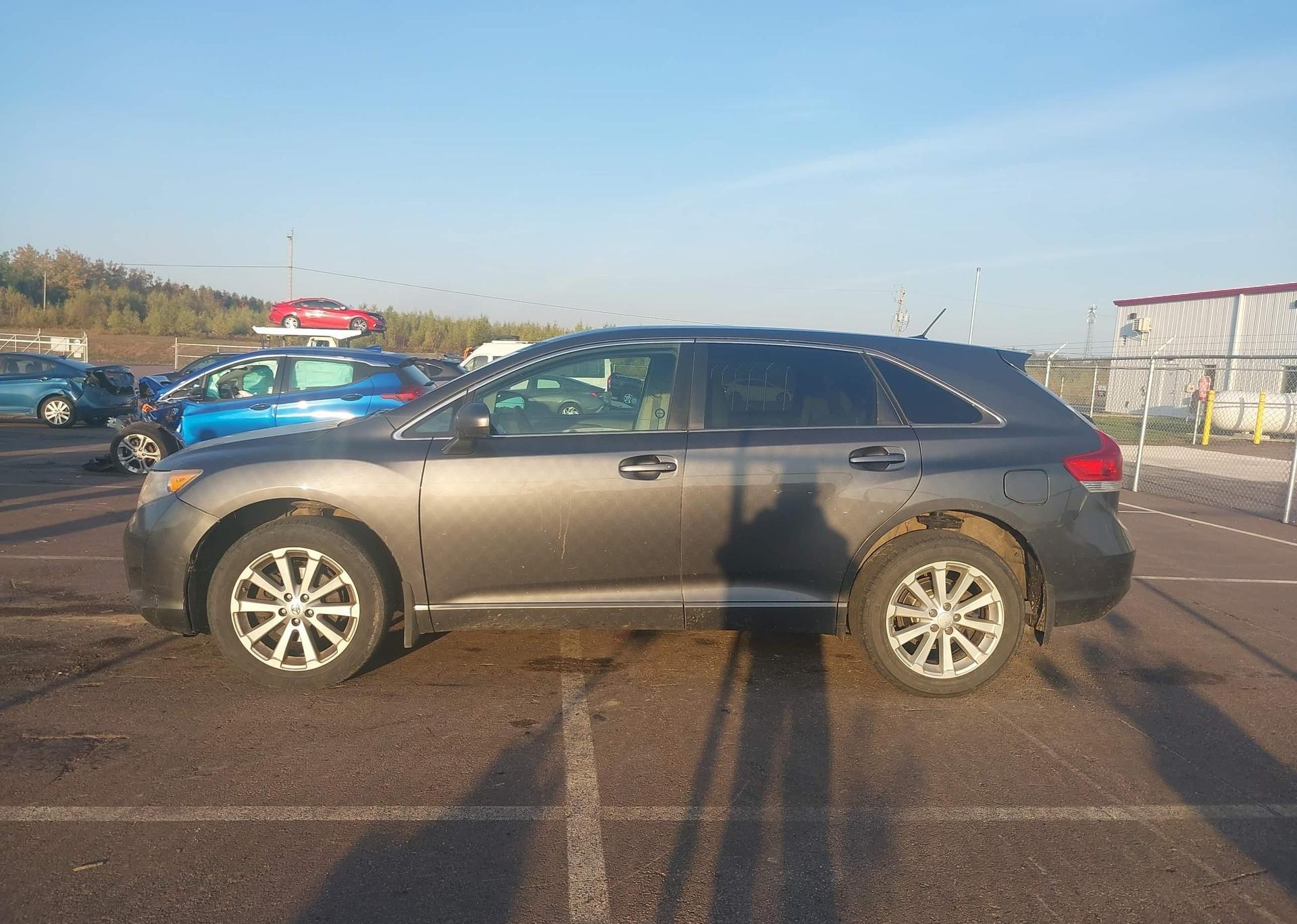2011 TOYOTA VENZA