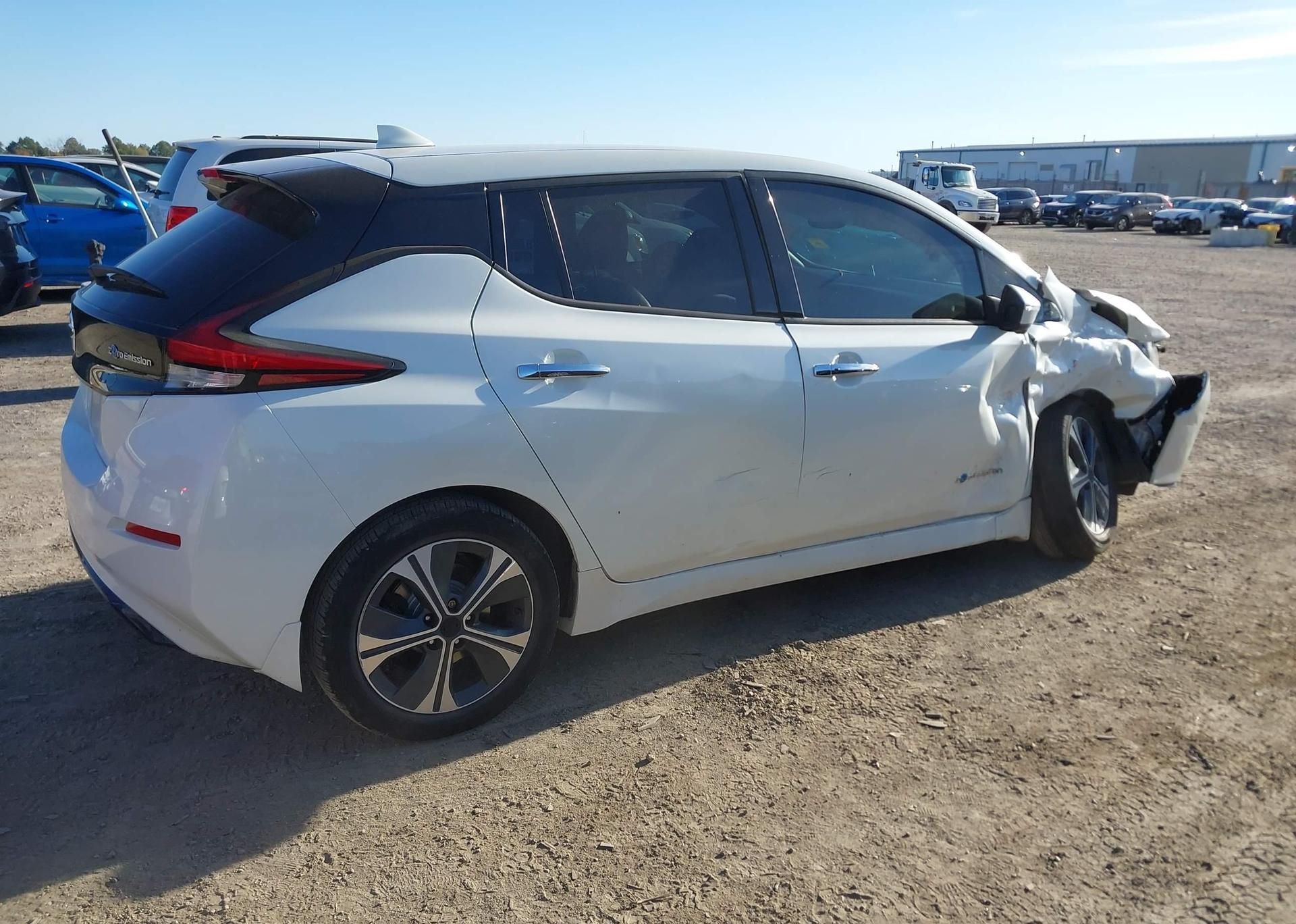 2019 NISSAN LEAF S PLUS