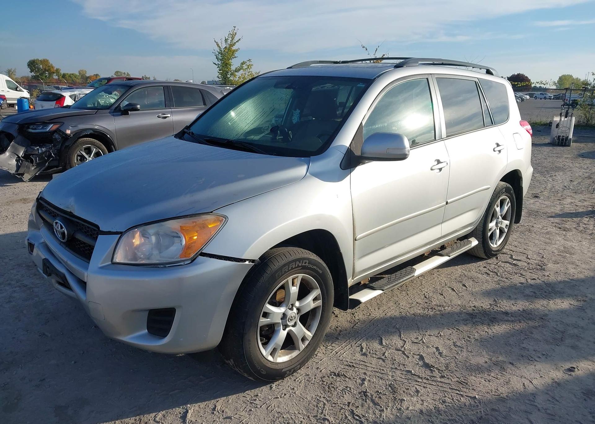 2011 TOYOTA RAV4