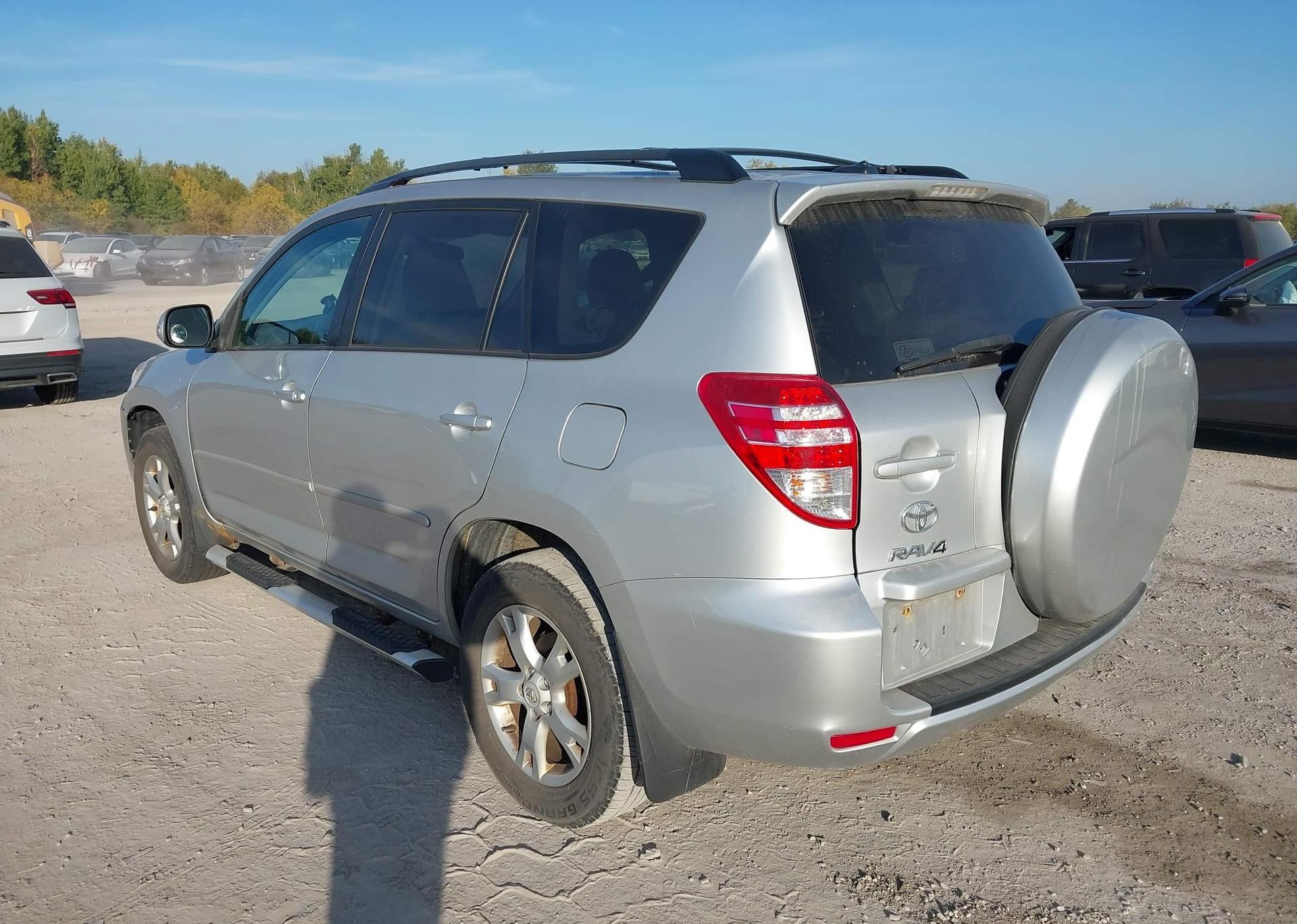 2011 TOYOTA RAV4