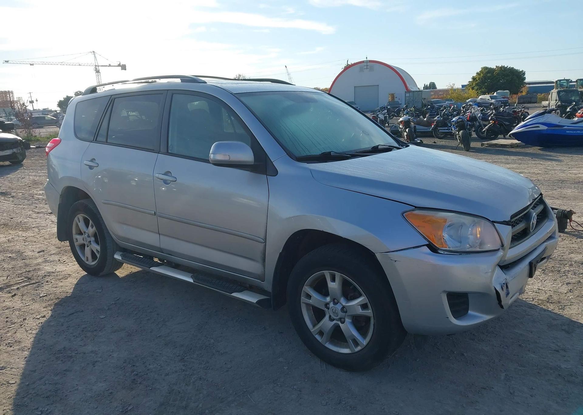 2011 TOYOTA RAV4