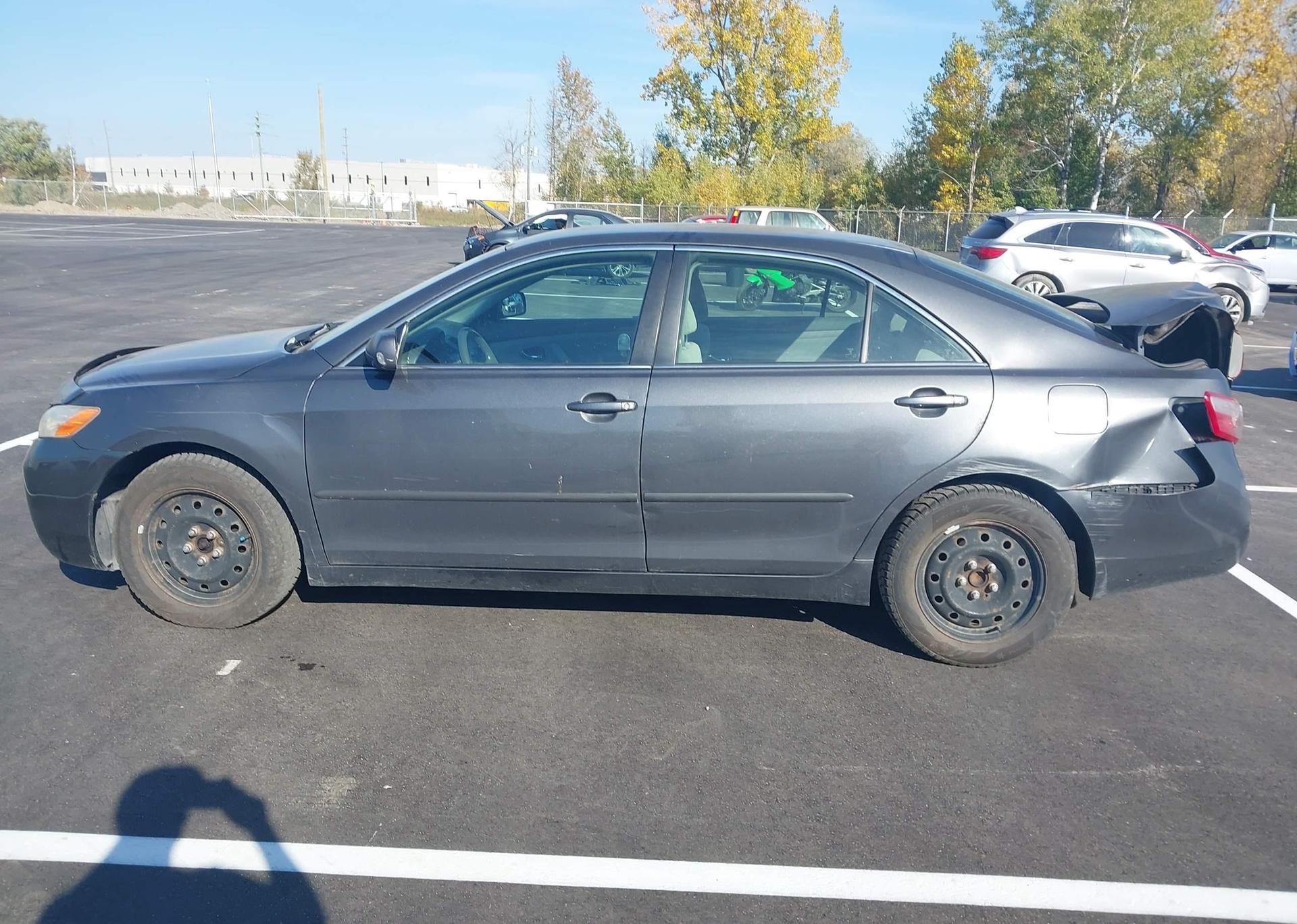 2007 TOYOTA CAMRY LE