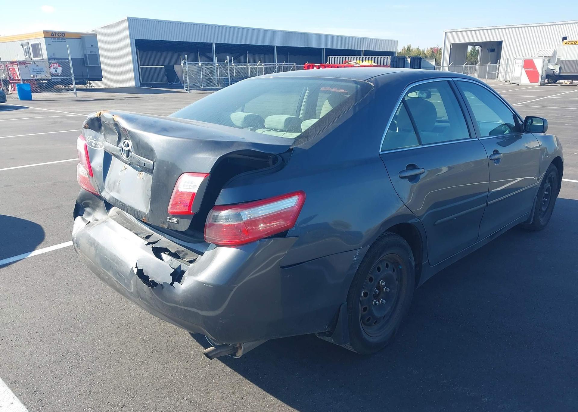 2007 TOYOTA CAMRY LE