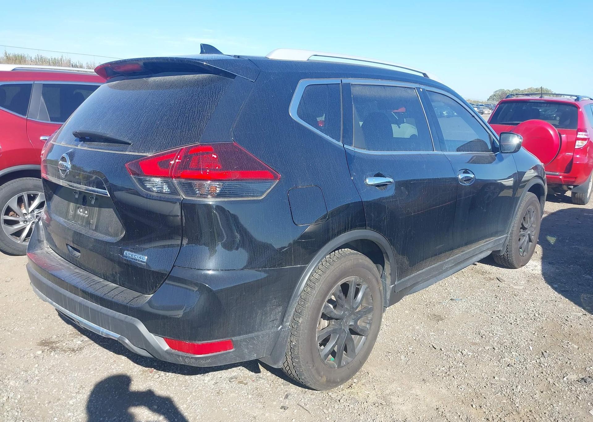2019 NISSAN ROGUE S