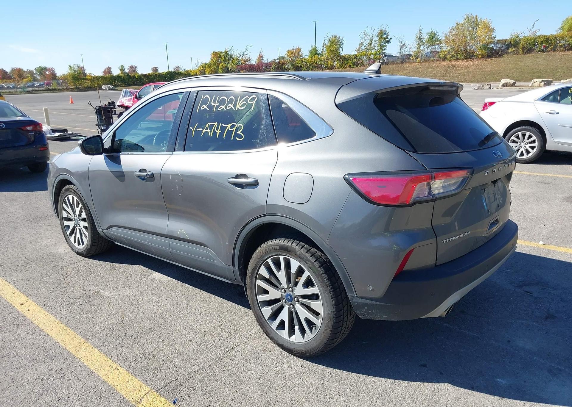 2021 FORD ESCAPE TITANIUM