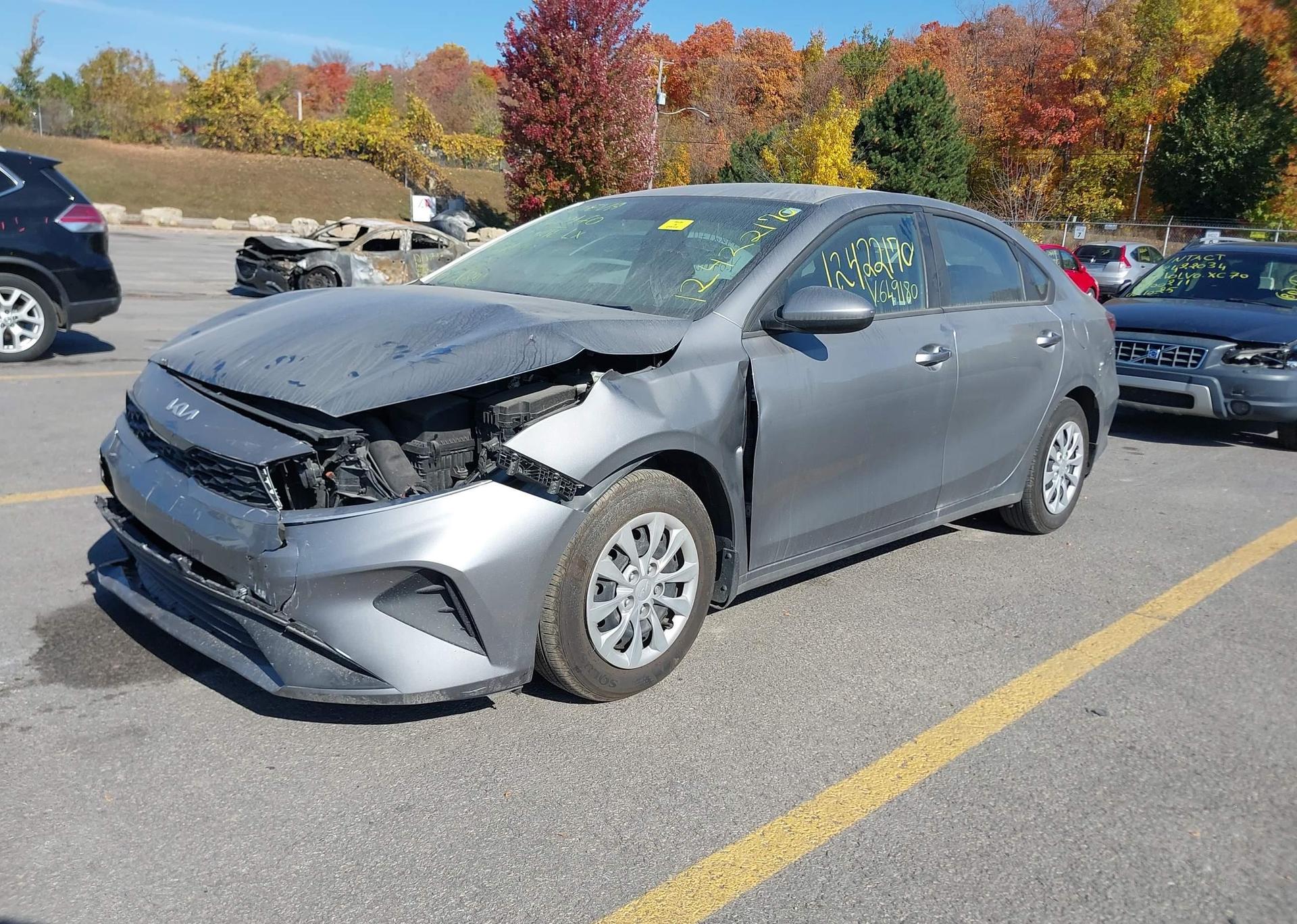 2023 KIA FORTE LX