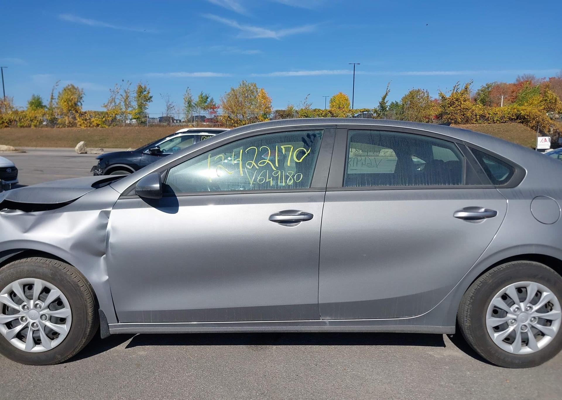 2023 KIA FORTE LX