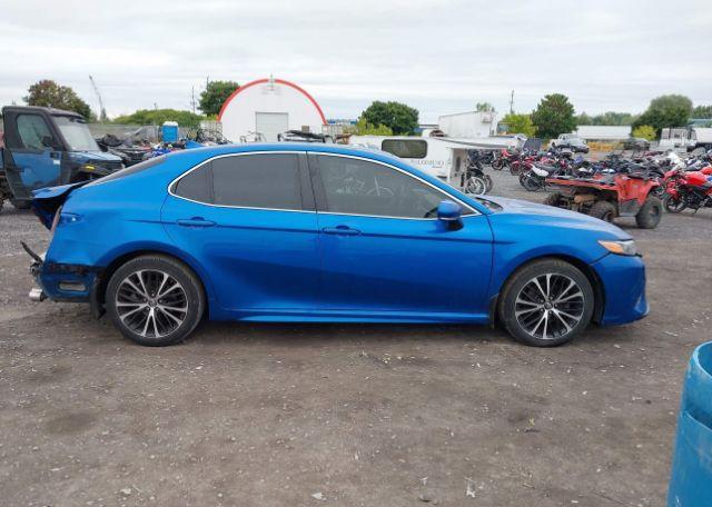 2018 TOYOTA CAMRY SE