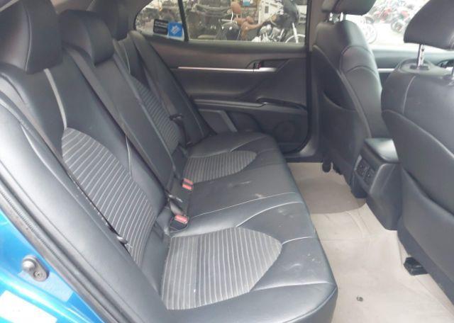 2018 TOYOTA CAMRY SE