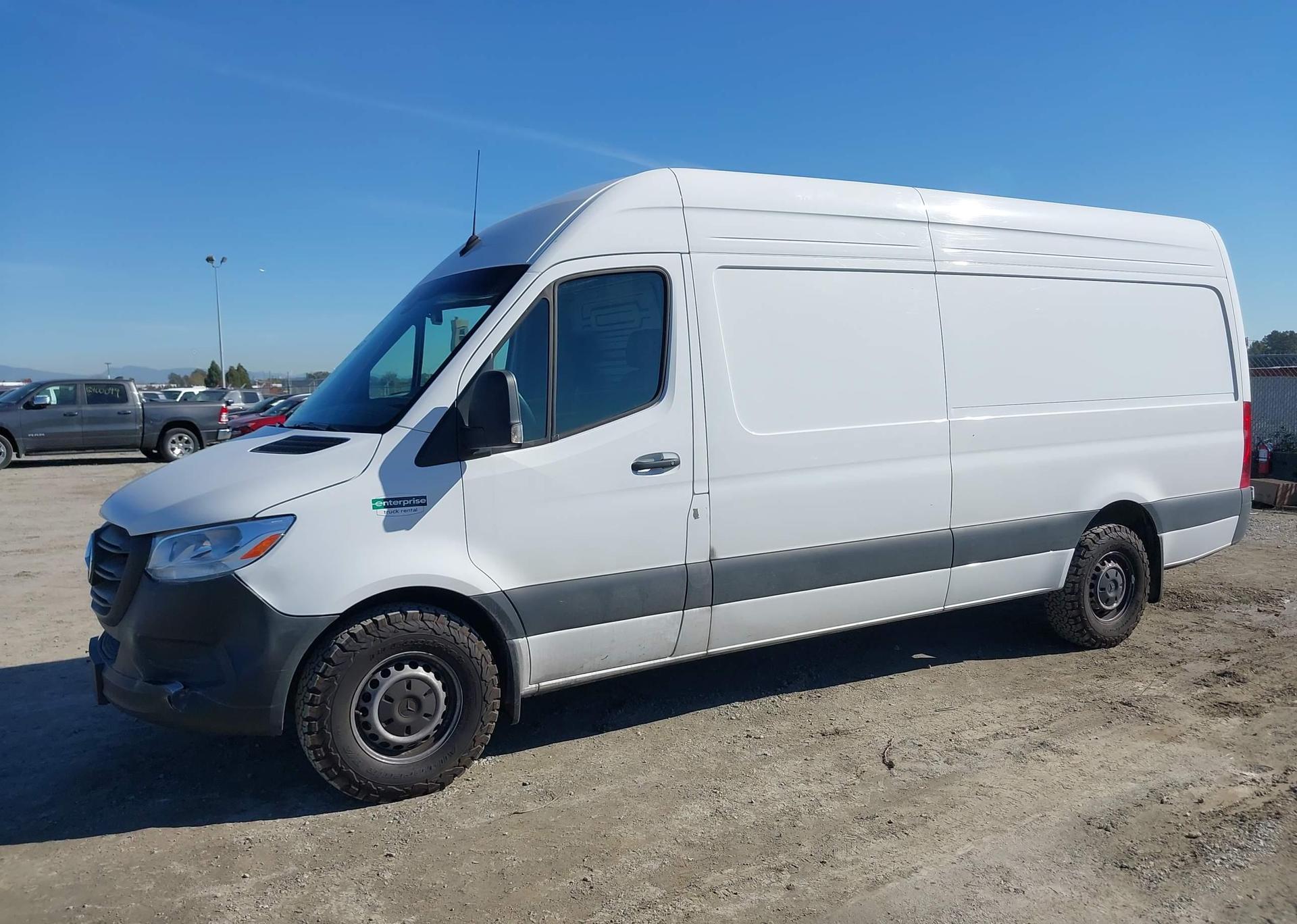 2024 MERCEDES-BENZ SPRINTER 2500