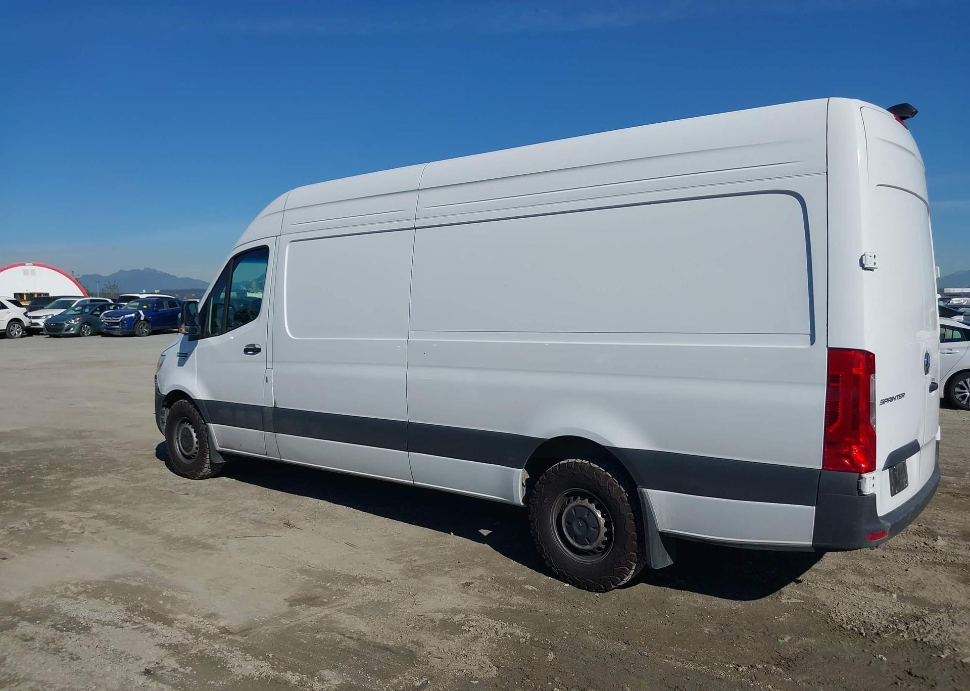 2024 MERCEDES-BENZ SPRINTER 2500