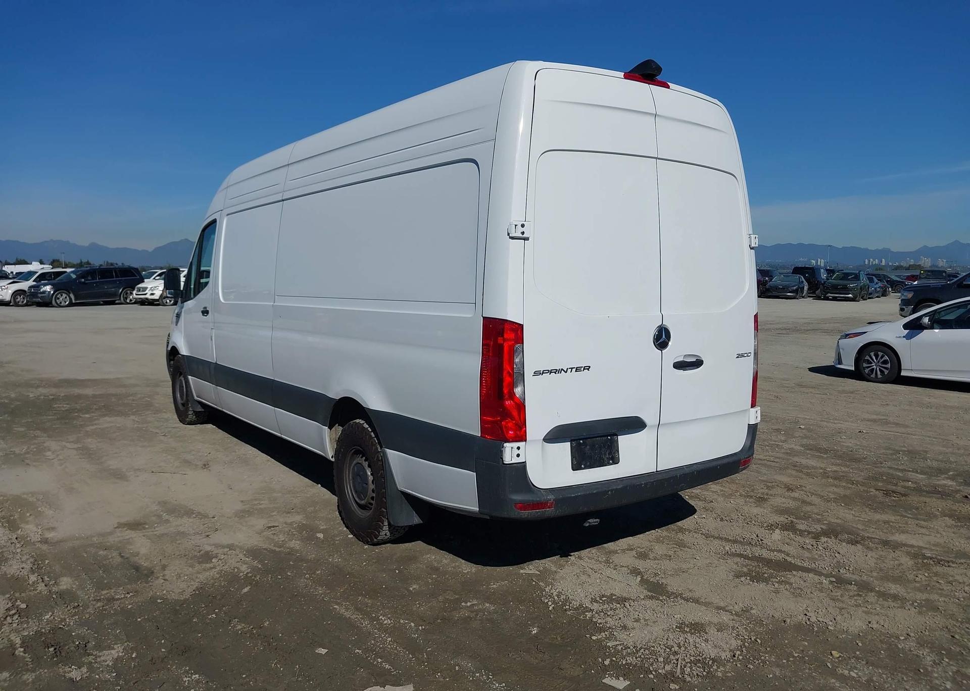 2024 MERCEDES-BENZ SPRINTER 2500