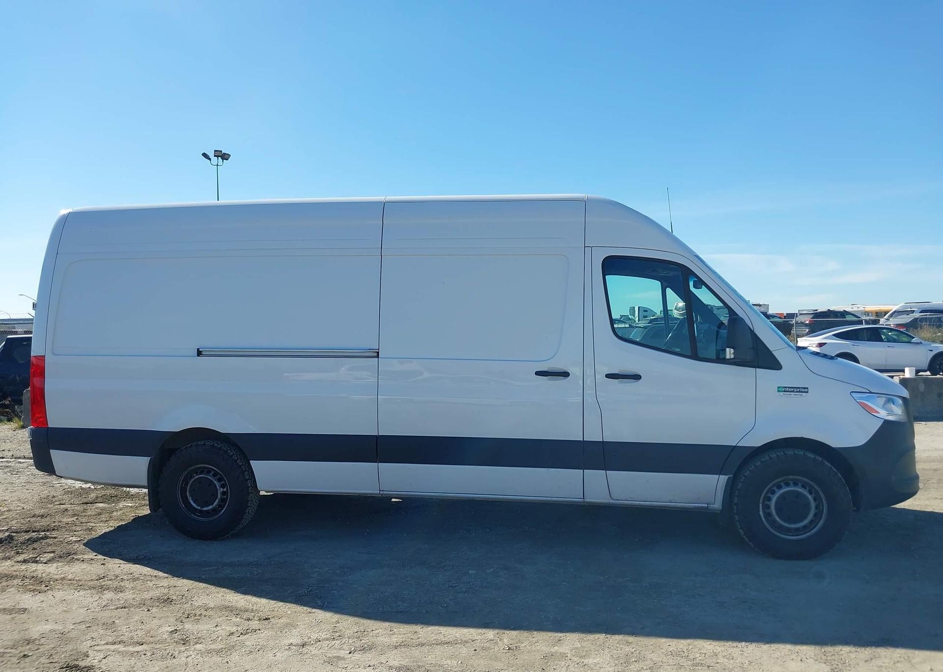 2024 MERCEDES-BENZ SPRINTER 2500