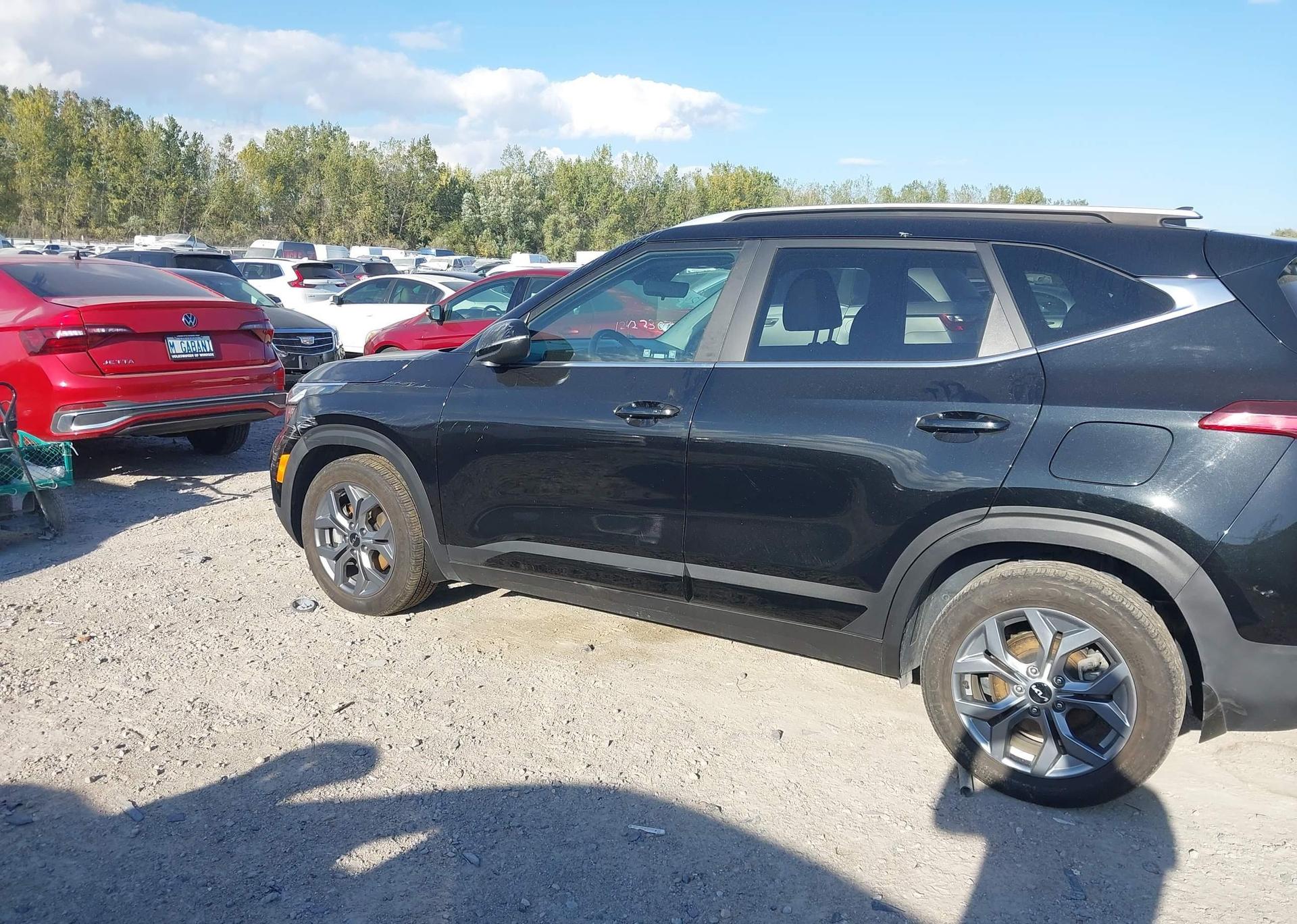 2024 KIA SELTOS S
