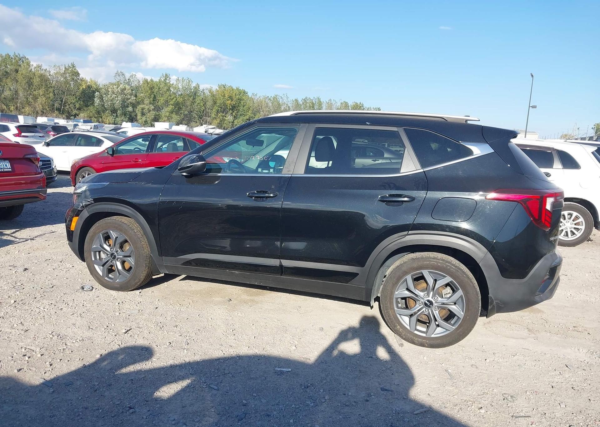 2024 KIA SELTOS S