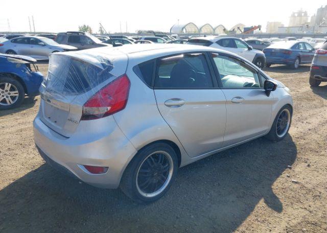 2011 FORD FIESTA SE