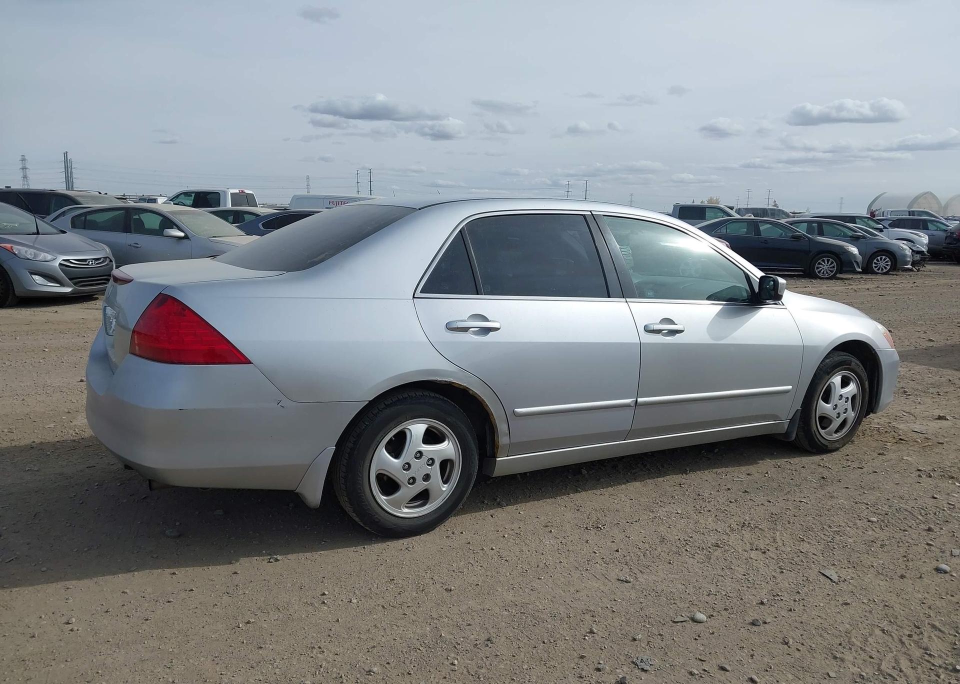 2006 HONDA ACCORD SE