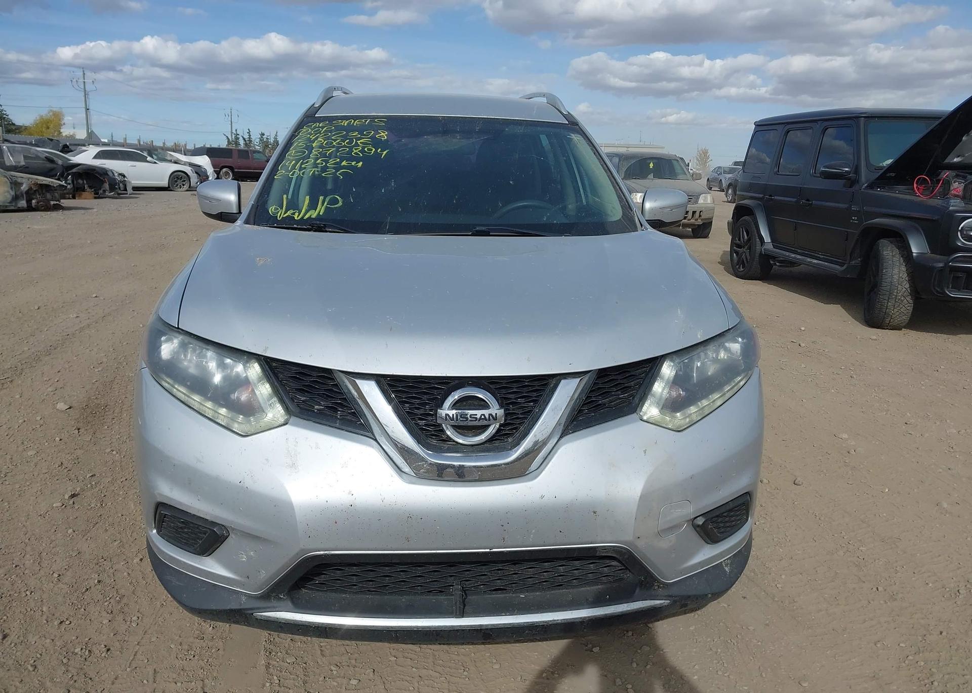 2015 NISSAN ROGUE S