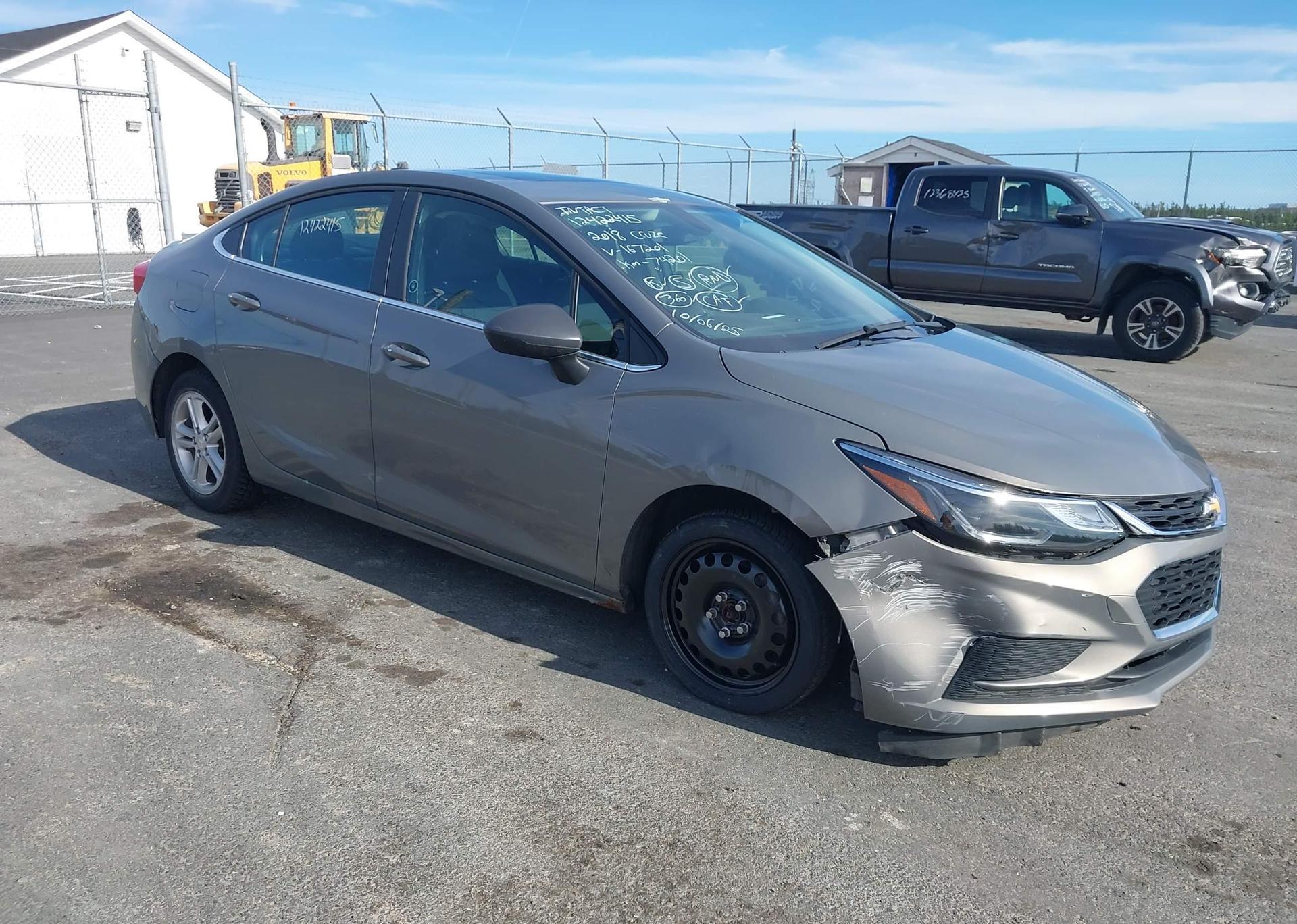 2018 CHEVROLET CRUZE LT AUTO