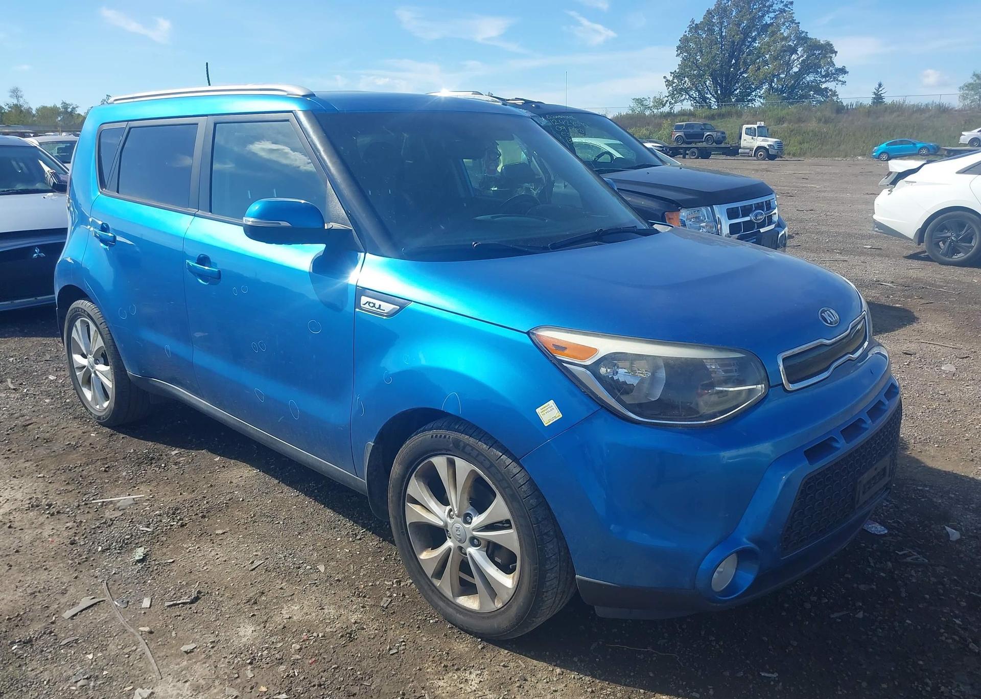 2015 KIA SOUL +