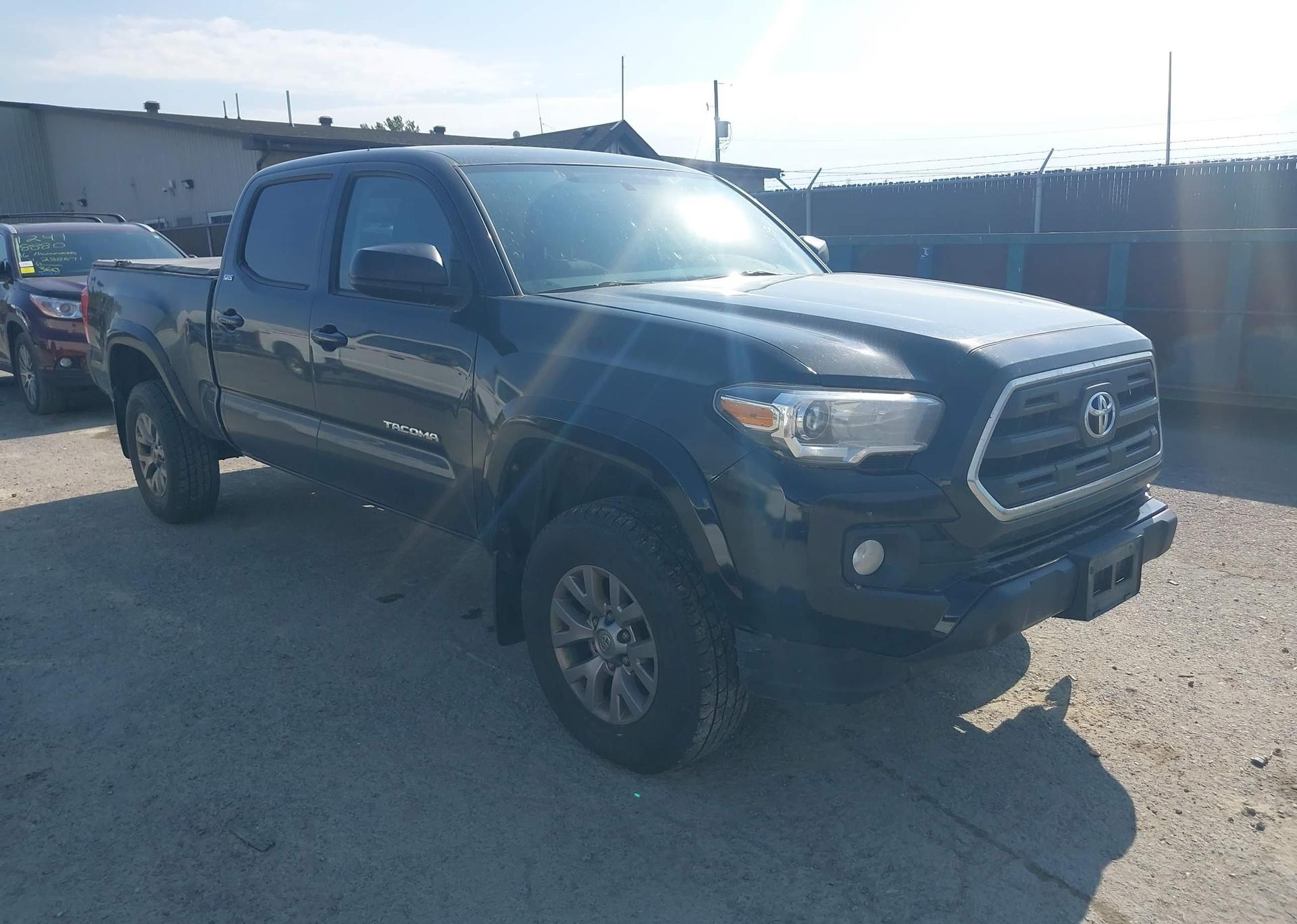 2016 TOYOTA TACOMA DBL CAB