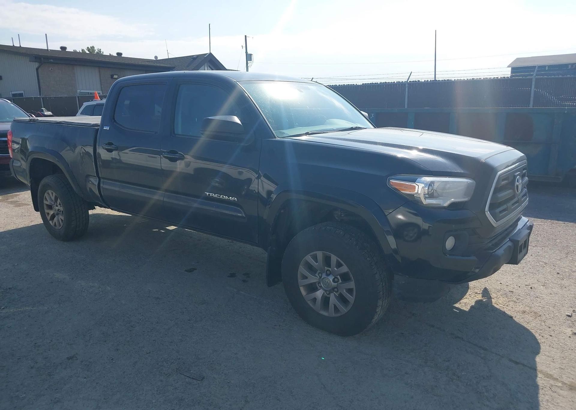 2016 TOYOTA TACOMA DBL CAB