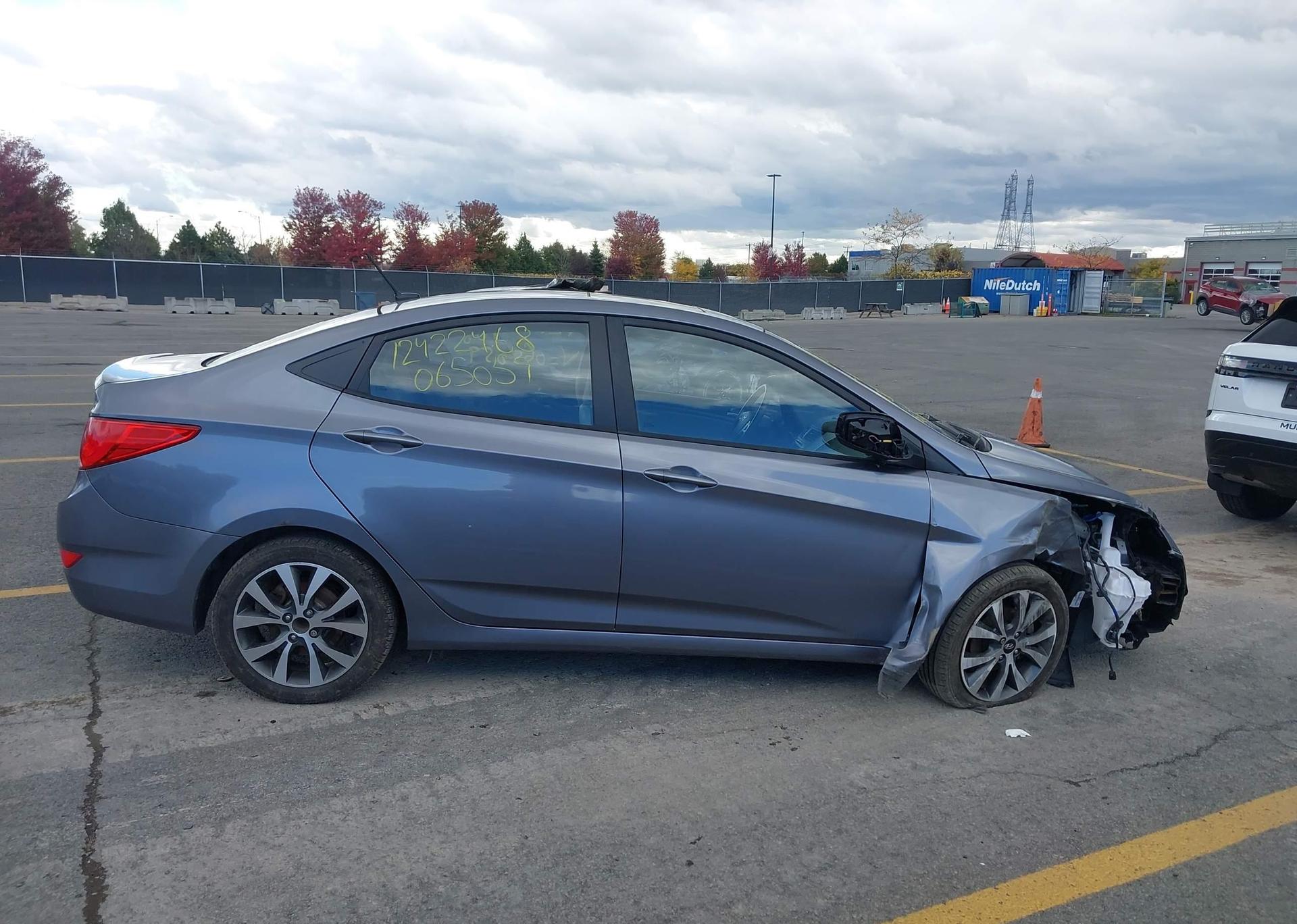 2016 HYUNDAI ACCENT SE