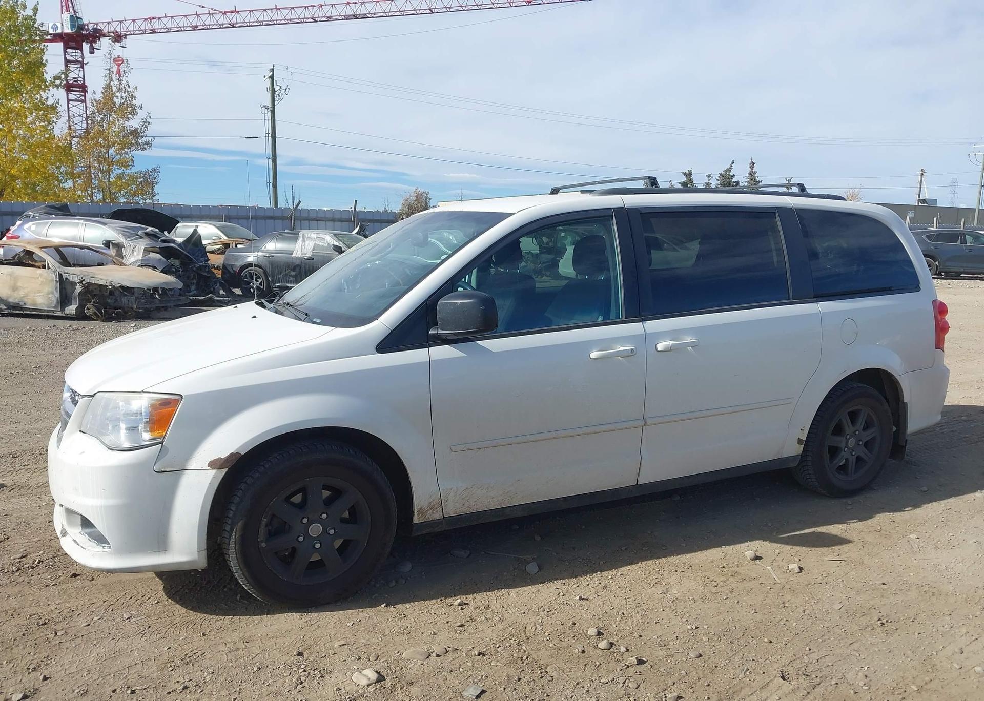 2011 DODGE GRAND CARAVAN SE