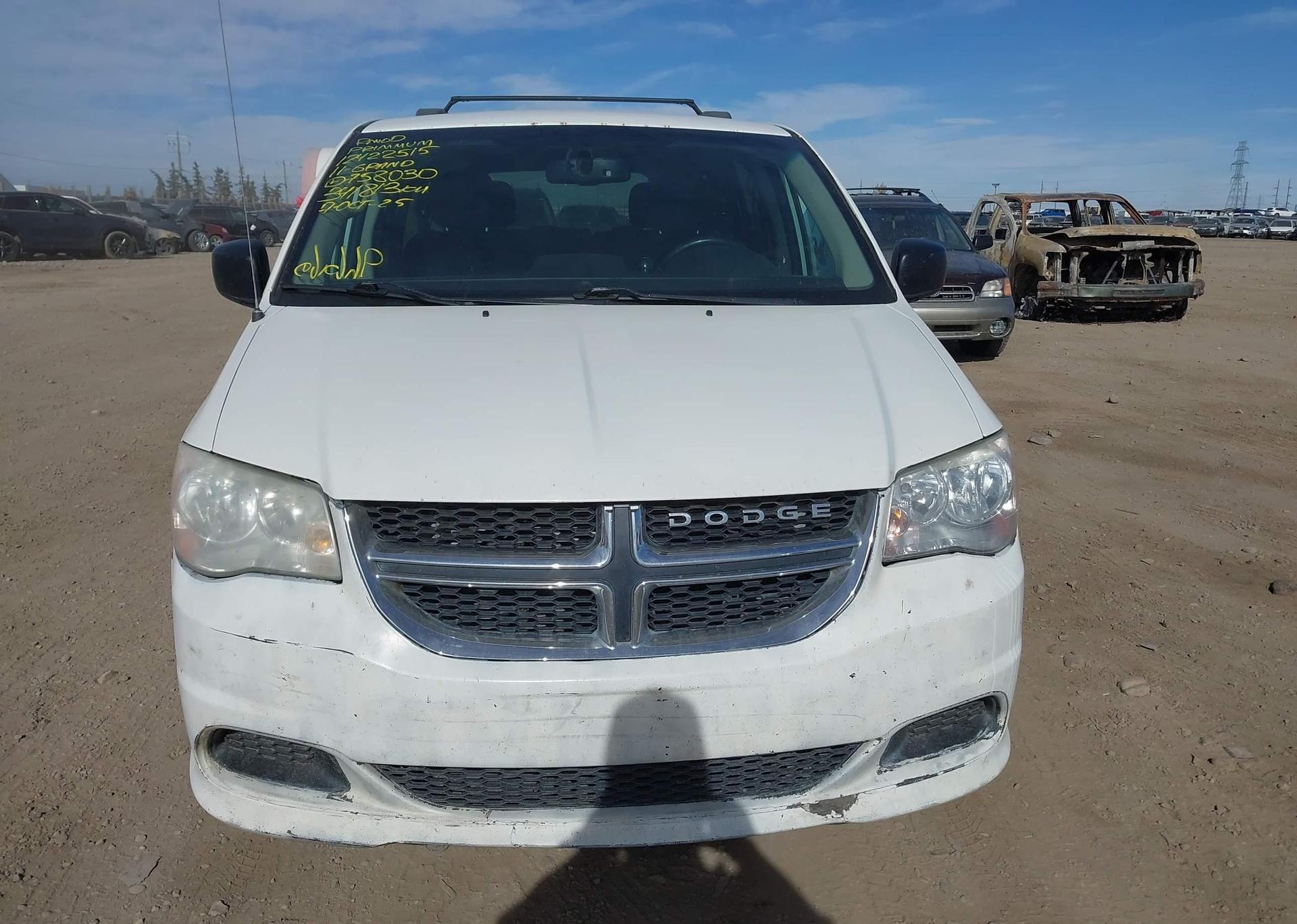 2011 DODGE GRAND CARAVAN SE