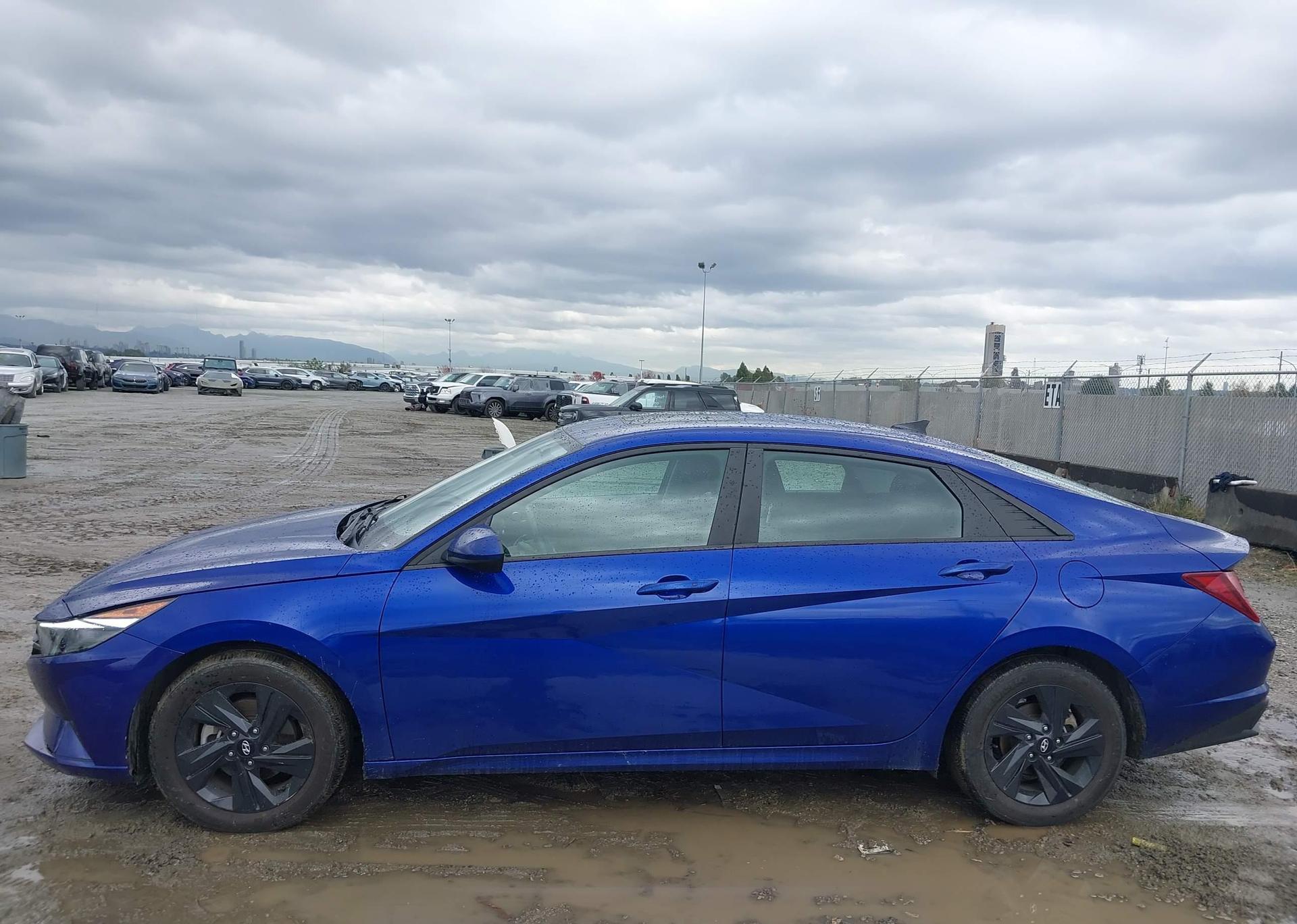 2022 HYUNDAI ELANTRA SEL