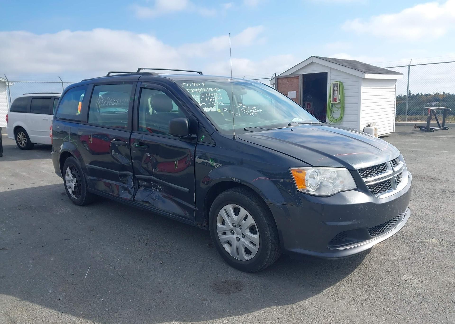 2014 DODGE GRAND CARAVAN SE