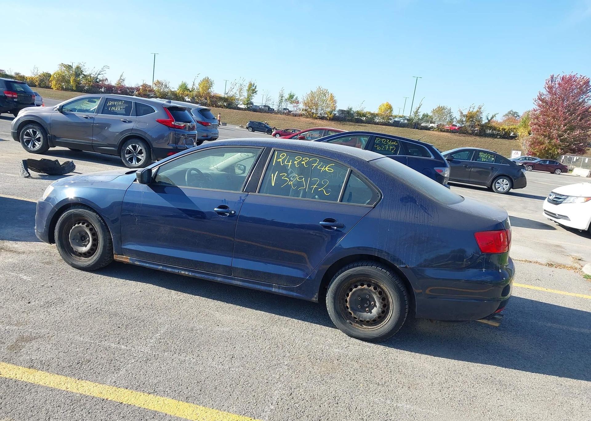 2011 VOLKSWAGEN JETTA