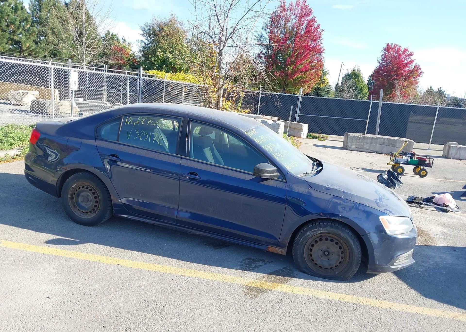 2011 VOLKSWAGEN JETTA