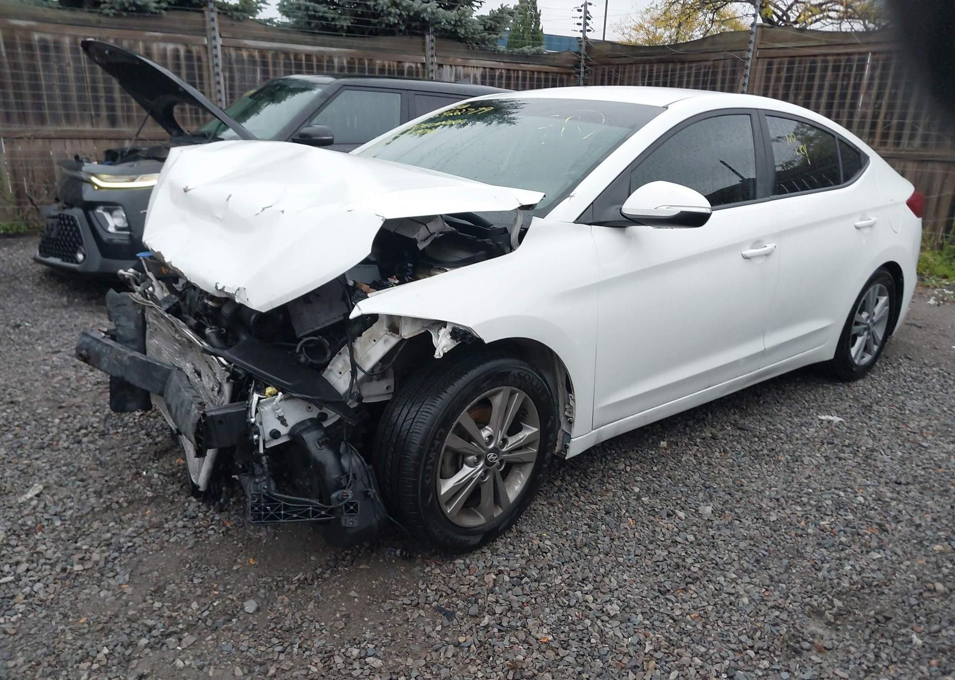 2017 HYUNDAI ELANTRA