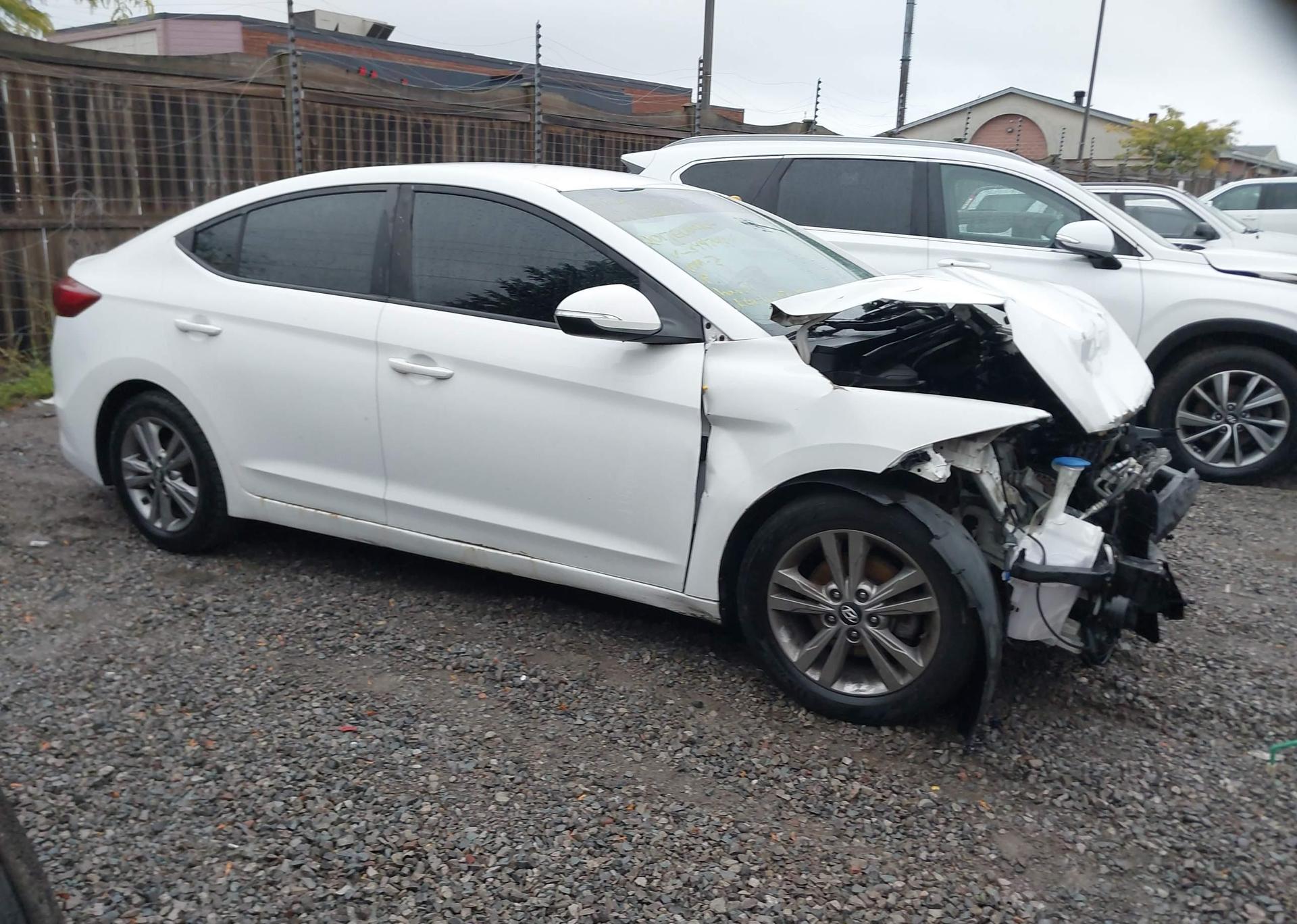 2017 HYUNDAI ELANTRA