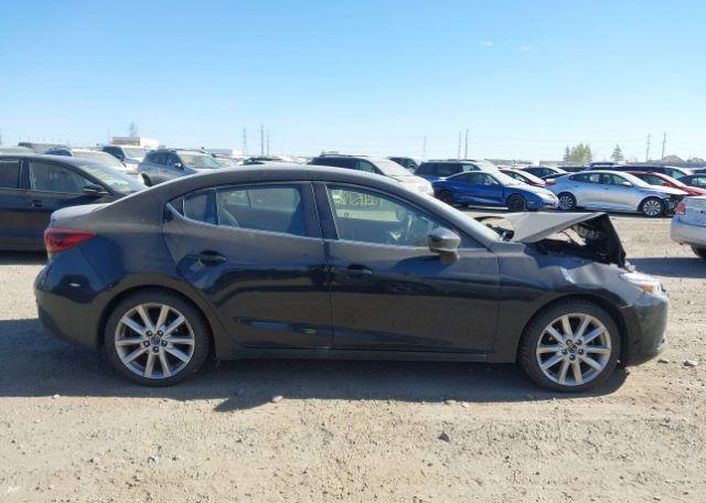 2017 MAZDA MAZDA3 GT
