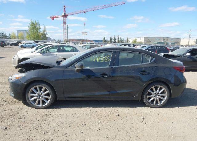 2017 MAZDA MAZDA3 GT
